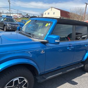 Ford Bronco Outer Banks - 2