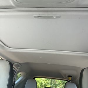 2017 Toyota RAV4 XLE — миниатюра 42