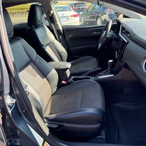 صورة 33 لـ 2017 Toyota COROLLA SE