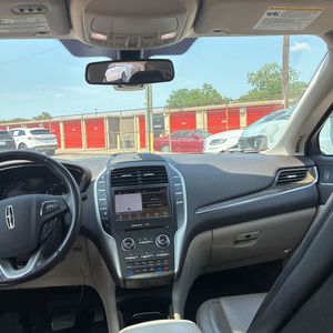 2019 Lincoln MKC RESERVE thumbnail 36