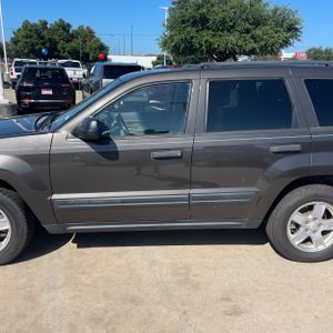 صورة 4 لـ 2006 JEEP GRAND CHEROKEE LAREDO