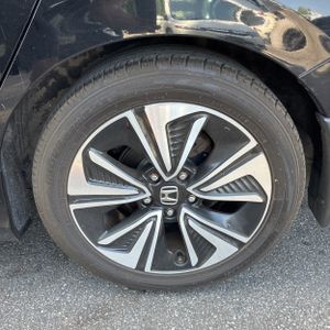2016 Honda CIVIC EX-L — миниатюра 18