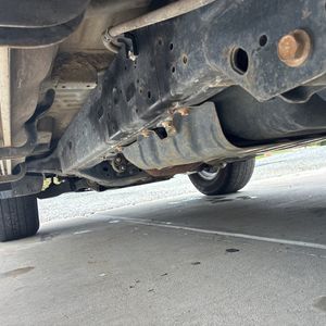 2019 Toyota 4RUNNER SR5 — миниатюра 23