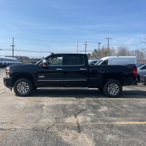 CHEVROLET SILVERADO 3500HD HIGH COUNTRY - 3