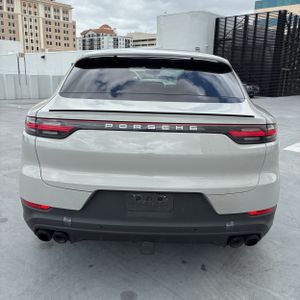 PORSCHE CAYENNE COUPE - 7