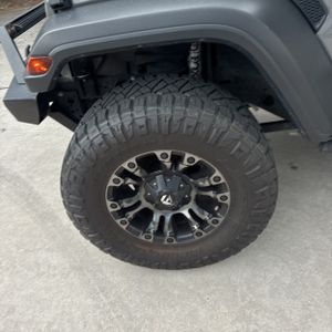 صورة مصغرة 17 لـ 2020 JEEP GLADIATOR SPORT