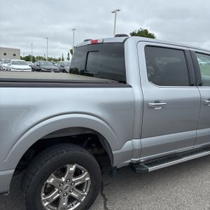 FORD F-150 LARIAT - 9