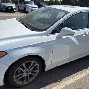 صورة 2 لـ 2019 FORD FUSION SEL