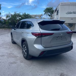 2023 Toyota HIGHLANDER XLE 照片 5
