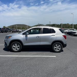 CHEVROLET TRAX LT - 3