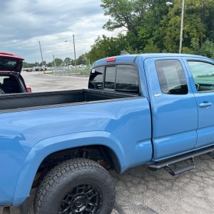 2019 Toyota TACOMA SR5 — фото 9