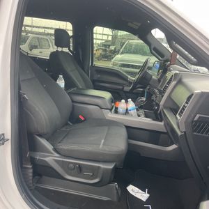 صورة مصغرة 32 لـ 2019 FORD F-150 XLT