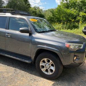 2016 Toyota 4RUNNER SR5 照片 13