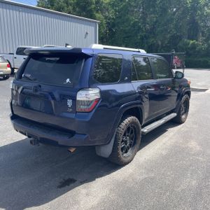 TOYOTA 4RUNNER - 8