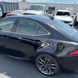 LEXUS IS 200T BASE - 5