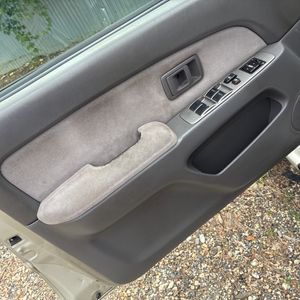 صورة مصغرة 63 لـ 2001 Toyota 4RUNNER SR5
