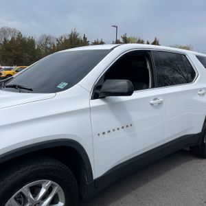 CHEVROLET TRAVERSE LS - 2