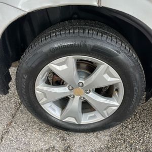 صورة 19 لـ 2015 Subaru FORESTER 2.5I PREMIUM