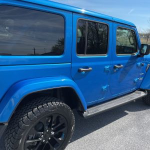 JEEP WRANGLER 4XE SAHARA 4X4 - 9