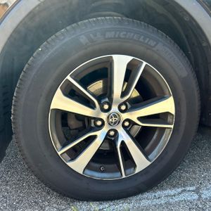2016 Toyota RAV4 XLE 照片 17