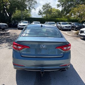 HYUNDAI SONATA SE - 7