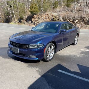 DODGE CHARGER SXT - 1