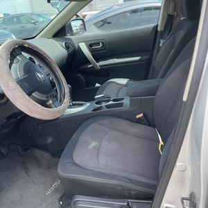 صورة 32 لـ 2010 Nissan ROGUE SL