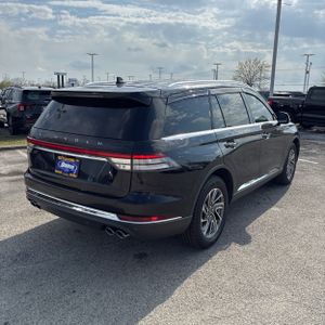 LINCOLN AVIATOR LIVERY - 8