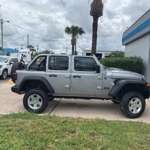 JEEP WRANGLER UNLIMITED SPORT ALTITUDE 4X4 - 8
