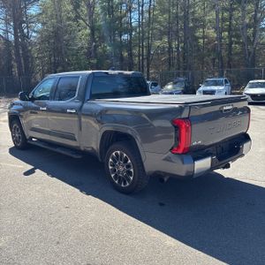 TOYOTA TUNDRA - 5