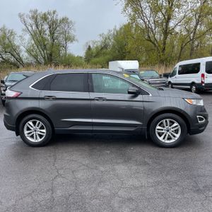 FORD EDGE SEL - 10