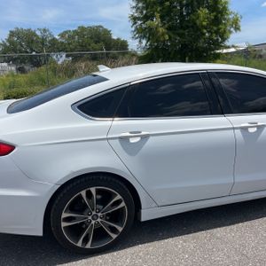 FORD FUSION TITANIUM - 9