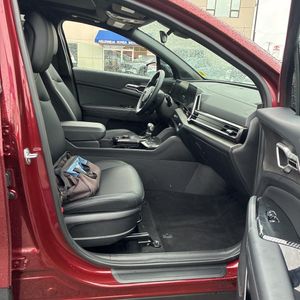 صورة مصغرة 33 لـ 2025 KIA SPORTAGE X-LINE