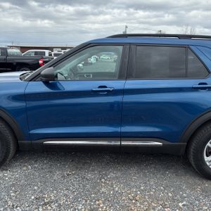FORD EXPLORER XLT - 4