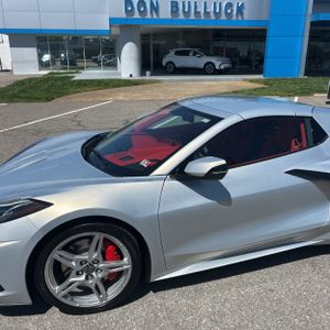 CHEVROLET CORVETTE STINGRAY - 2