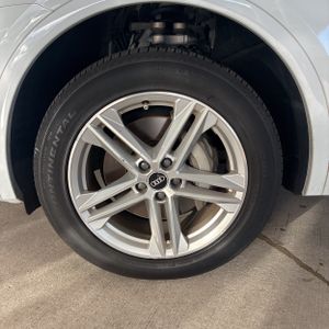 صورة 17 لـ 2021 AUDI Q5 PREMIUM