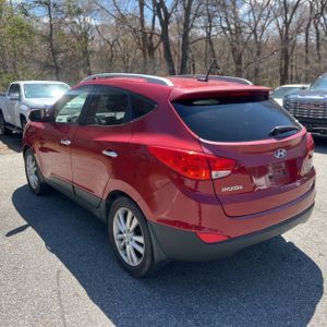 HYUNDAI TUCSON LIMITED - 5