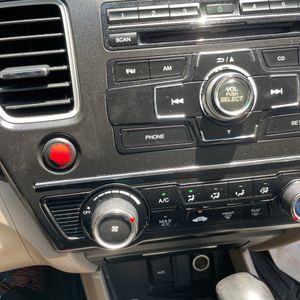 2014 Honda CIVIC LX — миниатюра 76