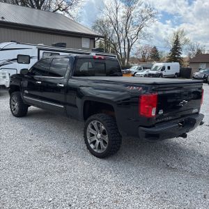 CHEVROLET SILVERADO 1500 HIGH COUNTRY - 5