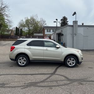 CHEVROLET EQUINOX LT - 10