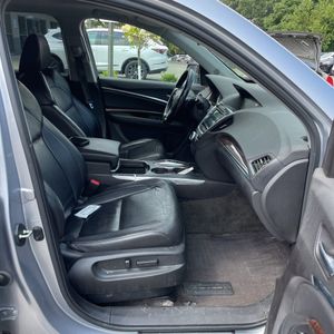 2017 Acura MDX SH-AWD photo 33