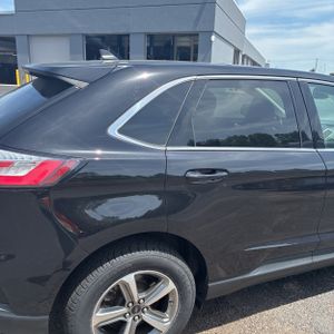 FORD EDGE SEL - 9