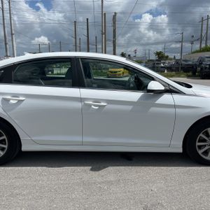 صورة مصغرة 11 لـ 2018 Hyundai SONATA SE