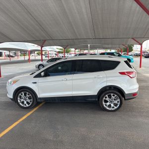 FORD ESCAPE TITANIUM - 3