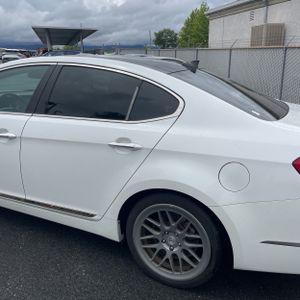 KIA CADENZA LIMITED - 6