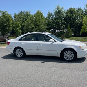 2010 Hyundai SONATA LIMITED 照片 10