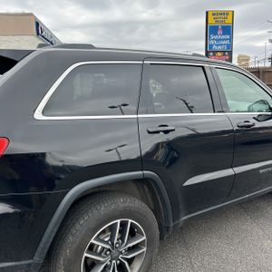 JEEP GRAND CHEROKEE LAREDO E - 9