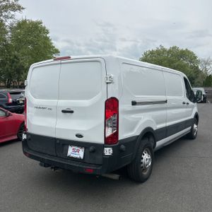 FORD TRANSIT 250 - 8