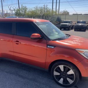 2018 KIA SOUL + — миниатюра 13