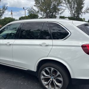 BMW X5 SDRIVE35I - 6